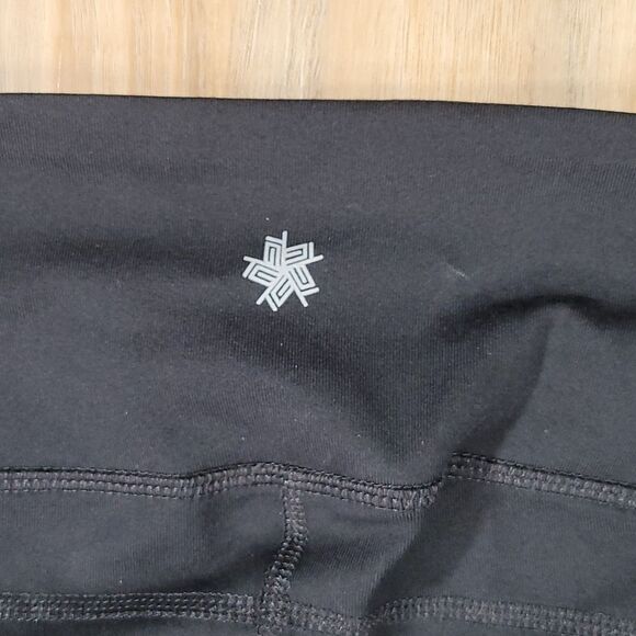 ☔️🔺️Tek Gear Black Shapewear Shirred Capri Athletic Pants Medium - Picture 7 of 10